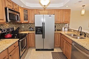 Villa, Multiple Beds, Balcony, Garden View | Private kitchen