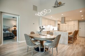 Villa - flera sängar - kök (1864 Beachside Tennis) | Restauranger