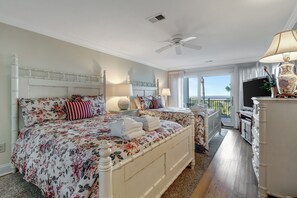 Villa, letti multipli, cucina (1885 Beachside Tennis) | 2 camere, Wi-Fi gratuito, lenzuola