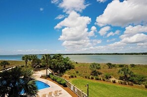 Pool - 1914 South Beach Club at The Sea Pines Resort (Hilton Head Island)