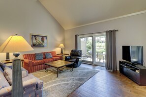 Villa, plusieurs lits, cuisine, vue jardin (2209 Heritage Villas) | Coin séjour