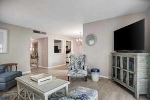 Villa, Multiple Beds, Kitchen, Garden View (2240 Heritage Villas) | Living area | 40-inch TV with cable channels - 2240 Heritage Villas at The Sea Pines Resort (Hilton Head Island)