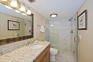 Villa, Multiple Beds, Kitchen, Garden View (2248 Heritage Villas) | Bathroom | Towels - 2248 Heritage at The Sea Pines Resort (Hilton Head Island)