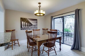 Villa, meerdere bedden, keuken, uitzicht op tuin (2258 Heritage Villas) | Dineren