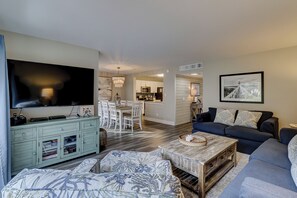 Villa, plusieurs lits, cuisine, vue jardin (2265 Heritage Villas) | Coin séjour