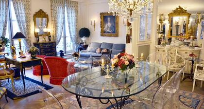 Breathtaking 4BR, 3.5BA Paris Apartment Near the Eiffel Tower & the Seine!