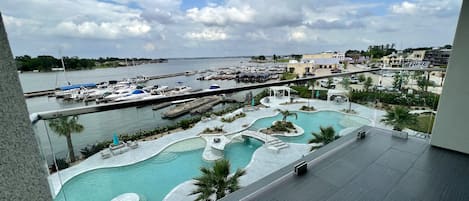 Piscine extérieure