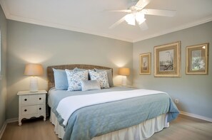 Villa, Multiple Beds, Kitchen (2449 Inland Harbour) | 3 bedrooms, free WiFi, bed sheets - 2449 Inland Harbour at The Sea Pines Resort (Hilton Head Island)