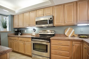 Villa, Multiple Beds, Kitchen (2449 Inland Harbour) | Private kitchen | Fridge, microwave, oven, stovetop