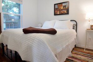 Cottage, 1 Bedroom | Pillowtop beds, individually decorated, individually furnished - The Virginia May (Fort Worth)