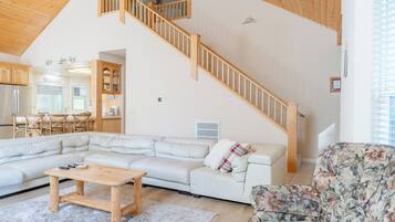 Smart TV, fireplace, table tennis, books