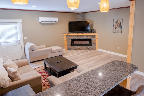 Classic House | Living area | TV, fireplace, heated floors