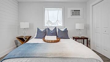 1 bedroom, iron/ironing board, travel crib, free WiFi