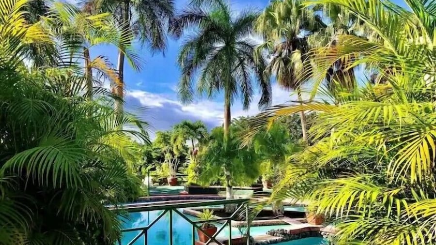 Serena Boutique Hotel