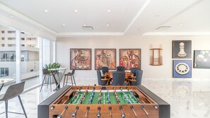 Spielezimmer