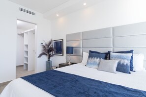 3 chambres, fer et planche à repasser, Wi-Fi gratuit, draps fournis