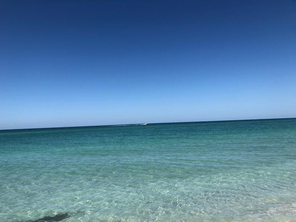 In Strandnähe, Liegestühle, Strandtücher