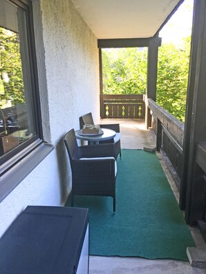 تناول الطعا م بالخارج