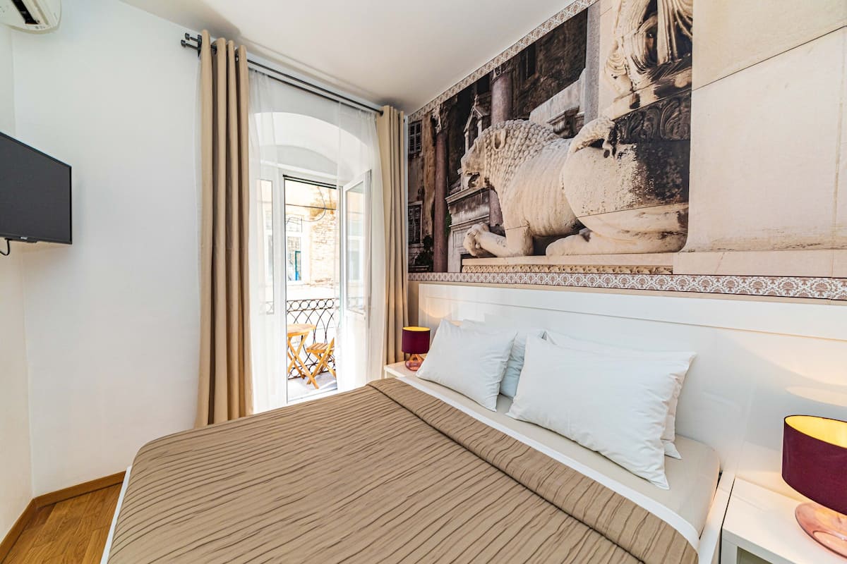 Chambre Deluxe | Literie de qualité supérieure, matelas Select Comfort, minibar