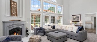 Legendary Escape w/ Countless Amenities, Pool, Hot Tub, Billiards, Ping Pong, & More on 82 Acres