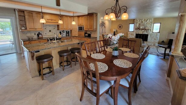 3 bedrooms - Bayfront Oasis in Fort Myers Beach (Fort Myers Beach)