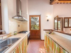 Frigorifero, forno, lavastoviglie, tostapane
