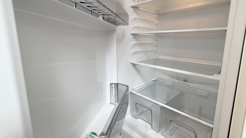 4 Cross Court, Stafford