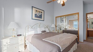 3 Schlafzimmer, Bügeleisen/Bügelbrett, Reisekinderbett, kostenloses WLAN