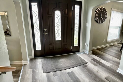 NEW REMODEL! ARCADE GAMES, PNG PNG, SKEE BALL, ACCESS TO POOL. WE HAVE IT ALL!