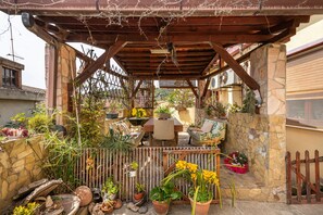 Terrace/patio - Holiday Home 'Monolocale Il Girasole' close to City Centre with Garden & A/C (Villaputzu)