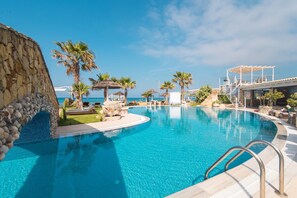 Pool - Studio Apartment 'Mirage Arillas Studio Type A4' with Sea View, Pool, Balcony & Wi-Fi (corfu)