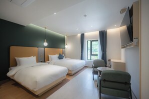 Grand Twin kamer | Luxe beddengoed, bedden met traagschuimmatras, gratis wifi, beddengoed