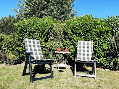 Cozy detached vacation home with garden near the beach