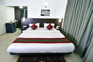 เครื่องนอนระดับพรีเมียม, มินิบาร์, ห้องพักตกแต่งอย่างมีเอกลักษณ์