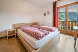 3 Schlafzimmer, kostenloses WLAN, Bettwäsche