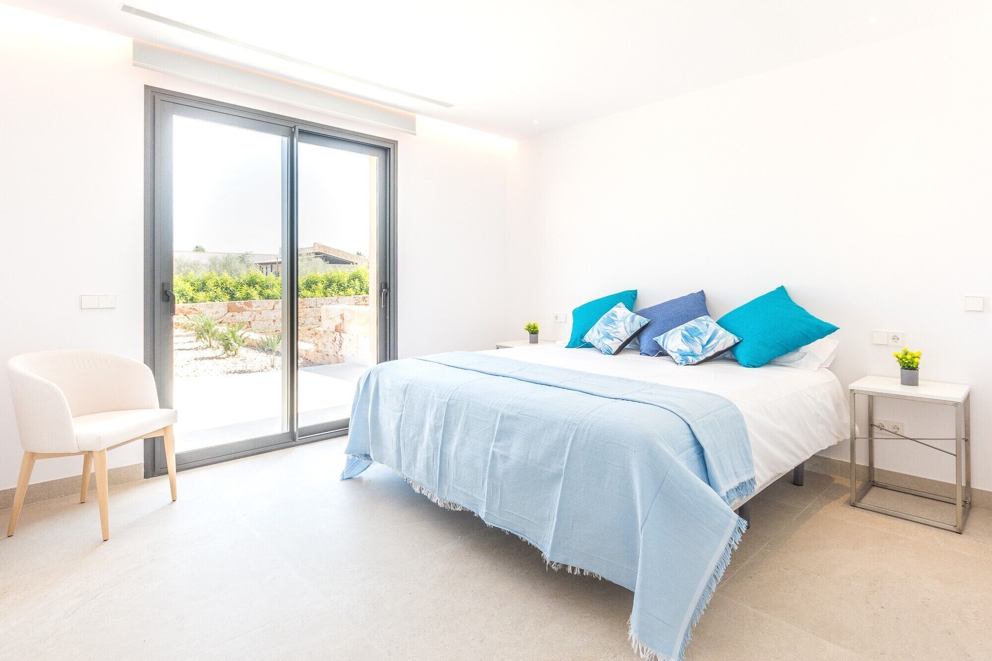 3 chambres, fer et planche à repasser, Wi-Fi gratuit, draps fournis