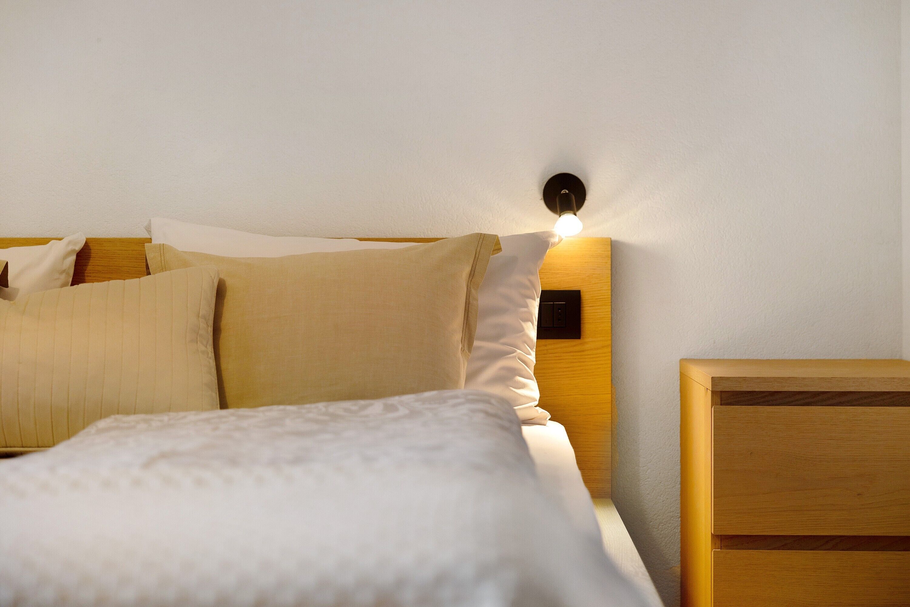 2 chambres, fer et planche à repasser, accès au Wi-Fi (inclus)