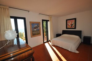 4 soveværelser, strygejern/strygebræt, gratis Wi-Fi, sengetøj