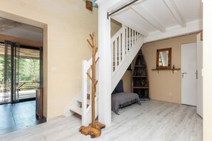 Interior - Villa Near Ocean and Golf with Garden and Pool (MOLIETS ET MAA)