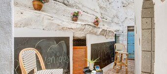 Vakantiehuis 'Casa Bene' met uitzicht op de bergen, privéterras en Wi-Fi