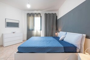 3 camere, ferro/asse da stiro, Wi-Fi gratuito, lenzuola