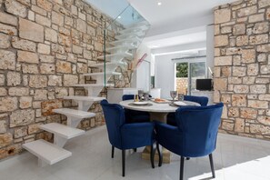 Dining - Luxury Villa 'Dion' near Beach with Sea View, Private Pool, Terraces, Balconies & Wi-Fi (Zakynthos)