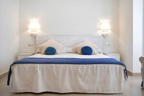 3 habitaciones, tabla de planchar con plancha y wifi gratis 