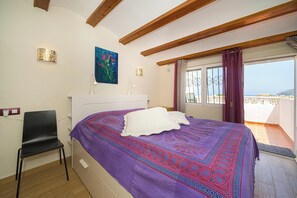 4 habitaciones, wifi gratis y ropa de cama 