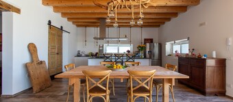 Villa "Casa di Noi" with Garden, Terrace and Air Conditioning