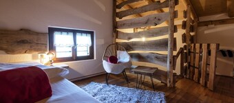 Vacation Home 'Ca' de l'Elmo' with Mountain View & Garden