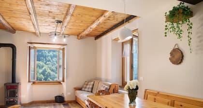 Apartment 'Bellavista' with Mountain View & Garden