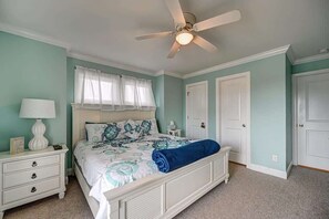 4 chambres, fer et planche à repasser, Wi-Fi gratuit, draps fournis