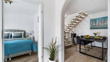 4 bedrooms, desk, travel crib, free WiFi