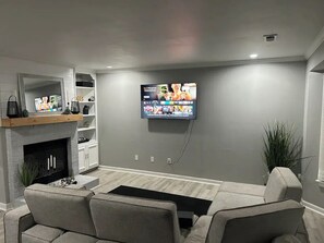 Living area - Lake House in Virginia Beach (Norfolk)